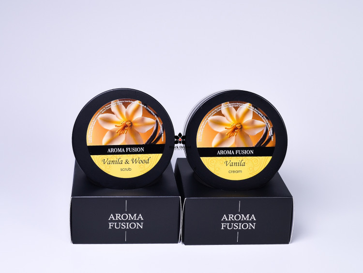 Скраб сахарно-соляной Дерево-Ваниль 150 г  Арома Фьюжн AROMA FUSION 
