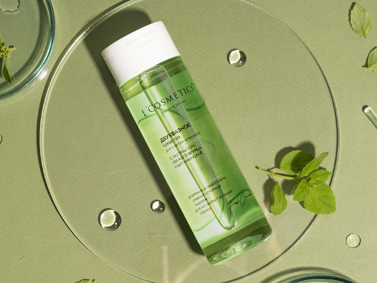Двухфазное средство для снятия макияжа с лица для женщин Fresh and Splash L'Cosmetics с экстрактом свежего огурца и витамином E 200 мл