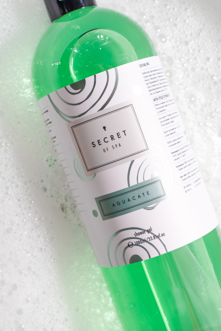 Гель для душа AGUACATE с ароматом авокадо и ириса  SECRET OF SPA 700мл (дозатор в комплекте)