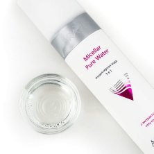 Мицеллярная вода 3 в 1 с экстрактом готу кола Micellar Pure Water, ARAVIA Professional, 250 мл.